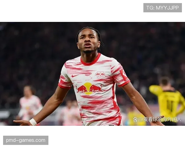 恩昆库从边锋到中路核心的角色进化分析