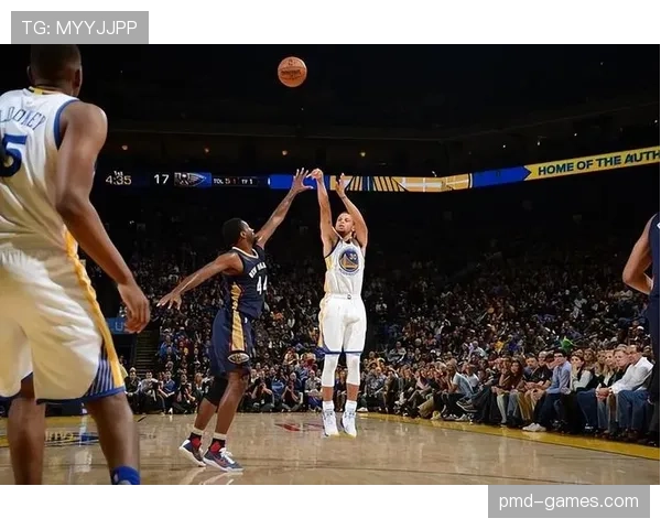 阿伦无球跑位胜库里，三分得分结构更纯粹